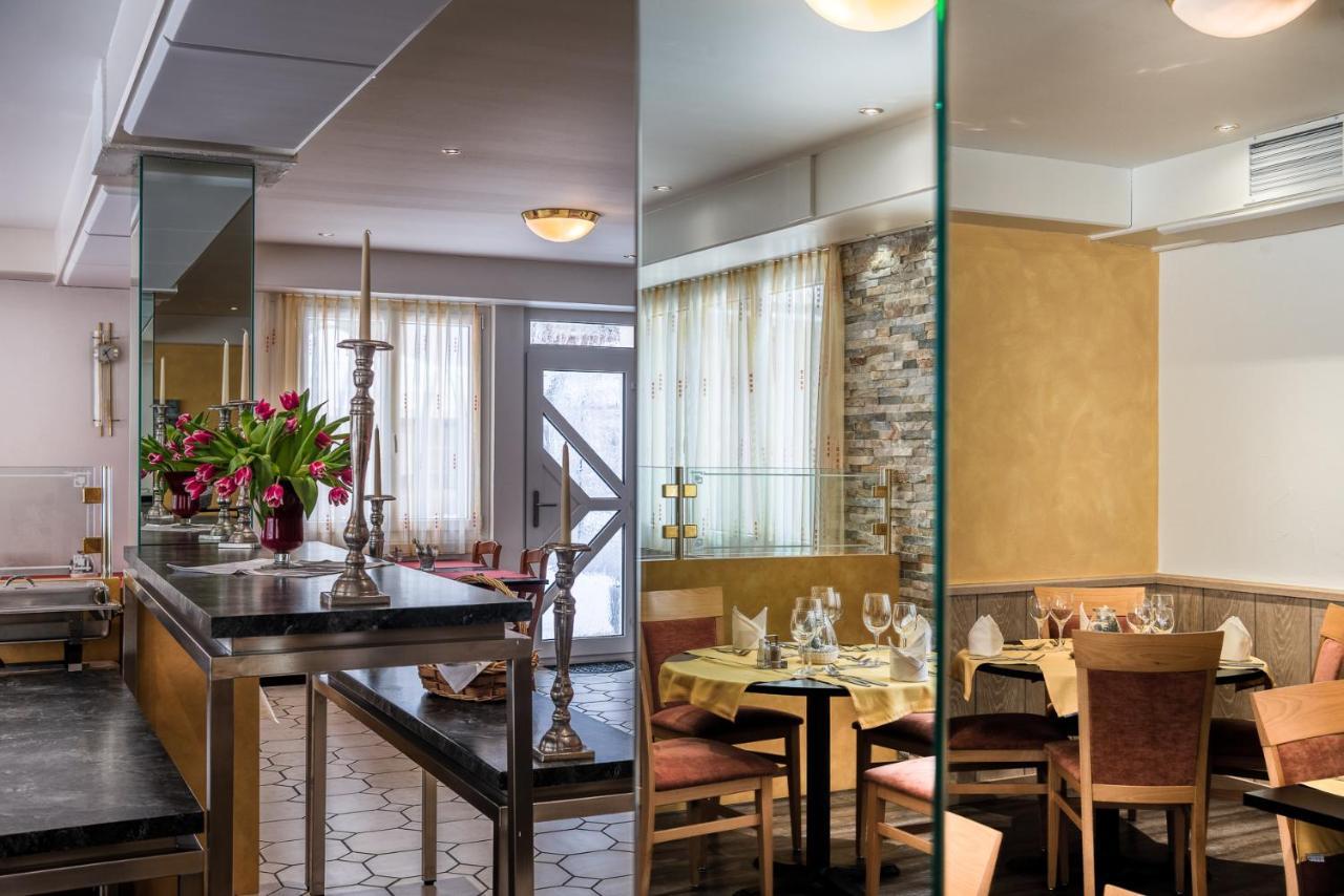 Wellness- Und Schneesporthotel Christiania Саас-Алмагел Екстериор снимка